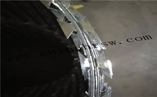 刀片刺繩 刀片刺繩